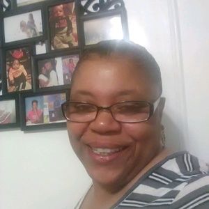 Meet your Posher, Sonia